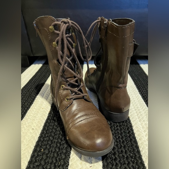 American Rag - Picture 9 of 9